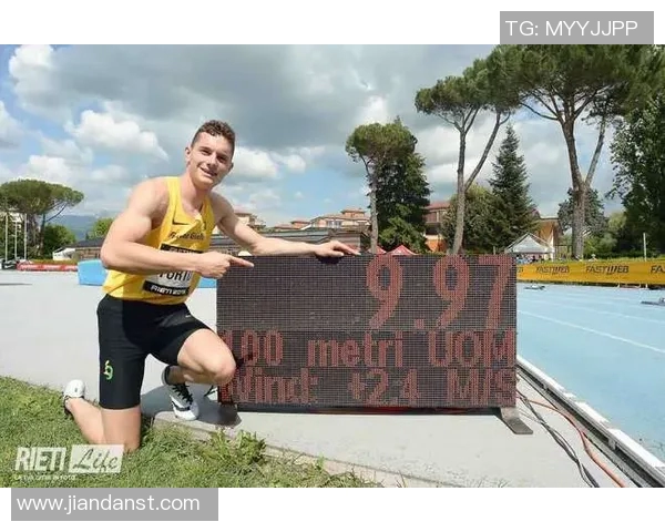 上海篮球队在钻石联赛积分榜上以86分稳居第一名展现强劲实力